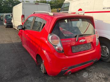 posteriore chevrolet spark 2011