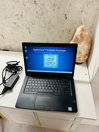 Computer portatile pc Dell Latitude 5490