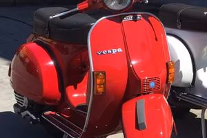 Vespa  150  px