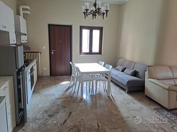 Nuovo bilocale vicino stazione fs