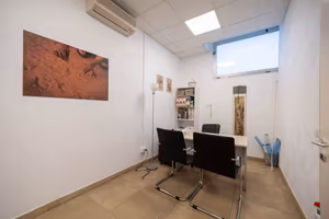 Rif.1/2679- attivita'/lic.commerciale campi bisen