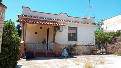 AM026 - Villetta Singola Ampi Esterni