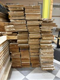 Tavole laccate per pavimento