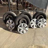 Cerchi e gomme Punto Evo Grande Punto