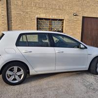 GOLF 7 VOLKSWAGEN  METANO