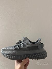 Adidas yeezy outlet acquisto