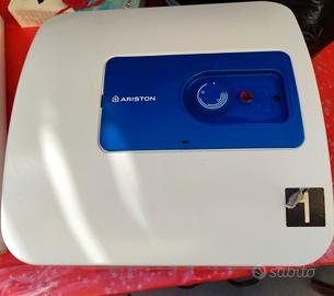 scaldacqua sottolavello