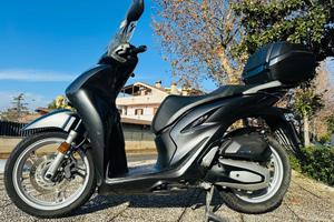 HONDA SH 150 PASSAGGIO GARANZIA TAGLIANDO INCLUS