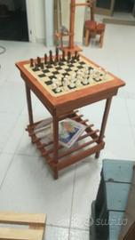 Tavolino scacchiera in legno 