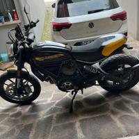 Ducati Scrambler 800 Full Throttle