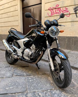 Yamaha YBR 250