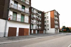 3 LOCALI A BARZAGO