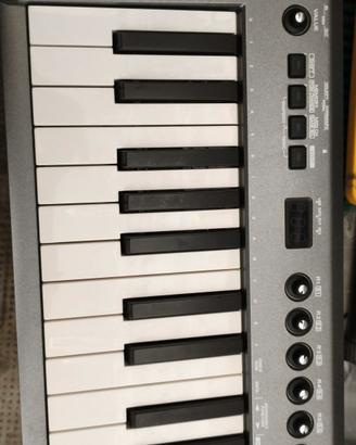 Edirol PCR-M1 tastiera controller Midi