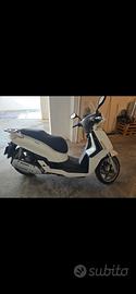 scooter people S
