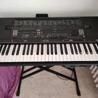 Tastiera workstationYamaha psr-sq16