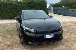 Opel Corsa 1.2 GS 75CV – 02/2024