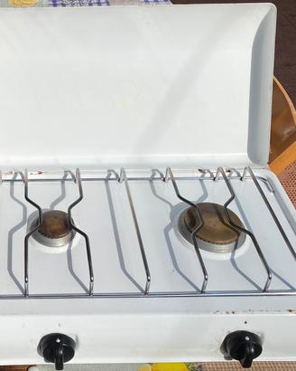 Cucina a gas bianca due fuochi