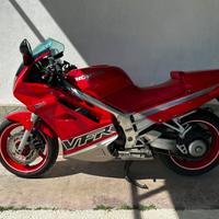 Honda VFR 750 F RC 36 '93
