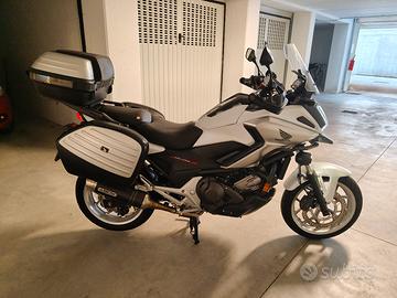 NC750X DCT versione travel