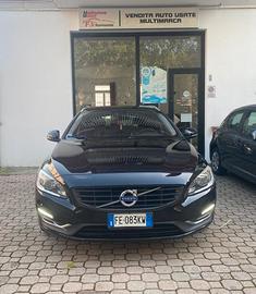 Volvo V60 D3 2.0 150CV Ocean Race