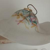 lampadario a forma di cappello 