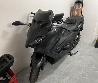 Yamaha Tmax 560 versione tech