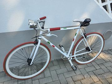 Bici scatto fisso/ ruota libera custom