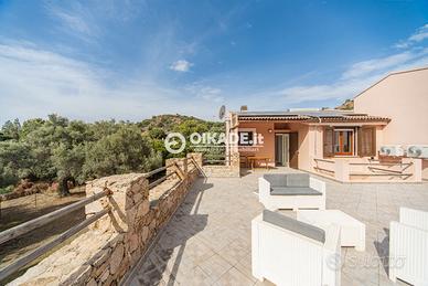 Loc. Sa Murta Bianca - Villa con giardino