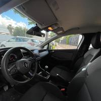 Clio KM. 12.000! TCe 90 CV 5 porte Techno