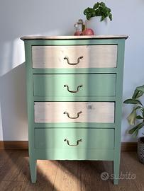 Cassettiera vintage verde salvia e legno naturale