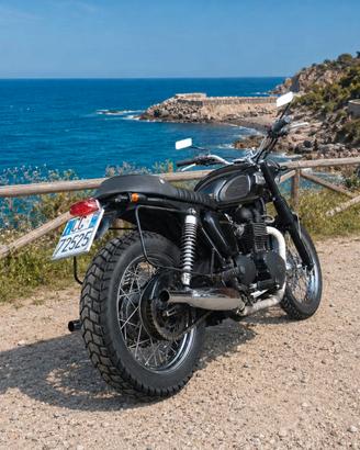 Triumph Bonneville Black 790 del 2004 – rarissima