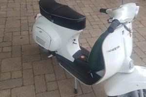 vespa primavera 125 epoca