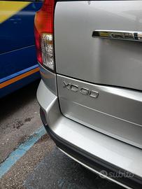 auto volvo con cambio automatico 