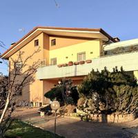 BIFAMILIARE A SANTA CATERINA