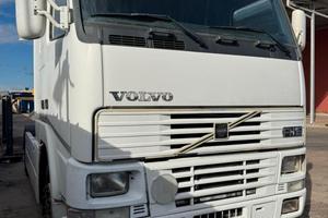 VOLVO FH16 520