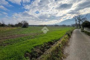 TER. RESIDENZIALE A SAN MARTINO VALLE CAUDINA