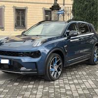 LYNK & CO 01 PHEV