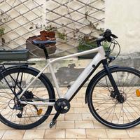 Bicicletta elettrica Decathlon Elops LD500-E