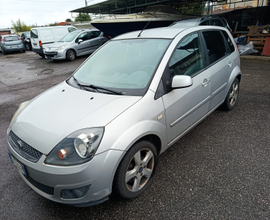 Ford fiesta 1.2 Neopatentati