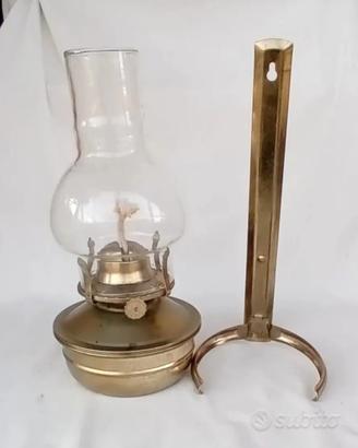 Lampada a olio in ottone da parete o da tavolo 
