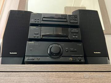 HI-Fi Technics