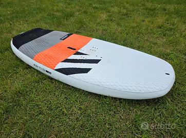Tavola rigida per wingfoil beluga 170 E tech 105 L