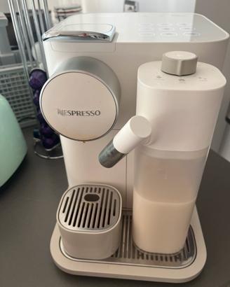 Macchina per caffe espresso e cappuccino