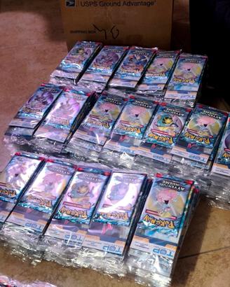 Bundle Pokemon - 1 Carta Gradata + 3 bustine ITA