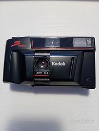 macchina fotografica  kodak S100EF