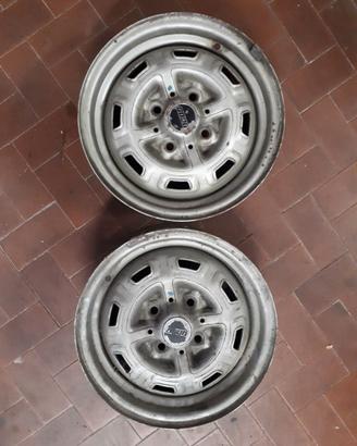 2 cerchi originali FIAT 128 coupè SL