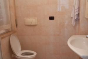 3 locali nel villaggio ippocampo 300 mt dal mare