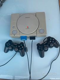 Playstation 1 Funzionante + Accessori