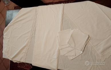 TOVAGLIA LINO, PIZZO ALL'UNCINETTO + 10 TOVAGLIOLI