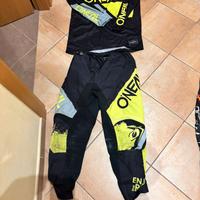 Completi enduro taglia 32 /34e maglie taglia m/l